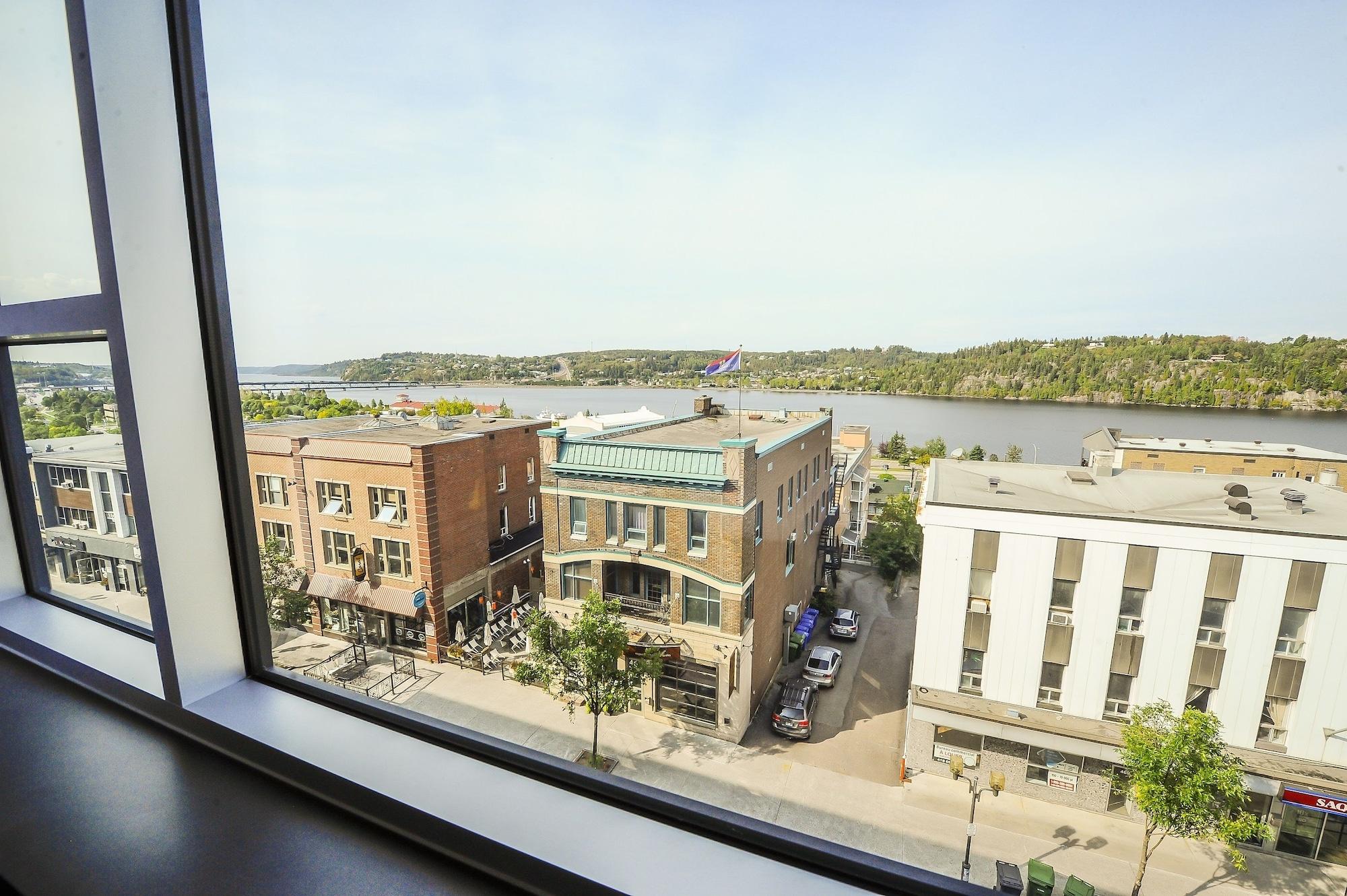 Hotel Chicoutimi, Affilie A Hyvi Bagian luar foto
