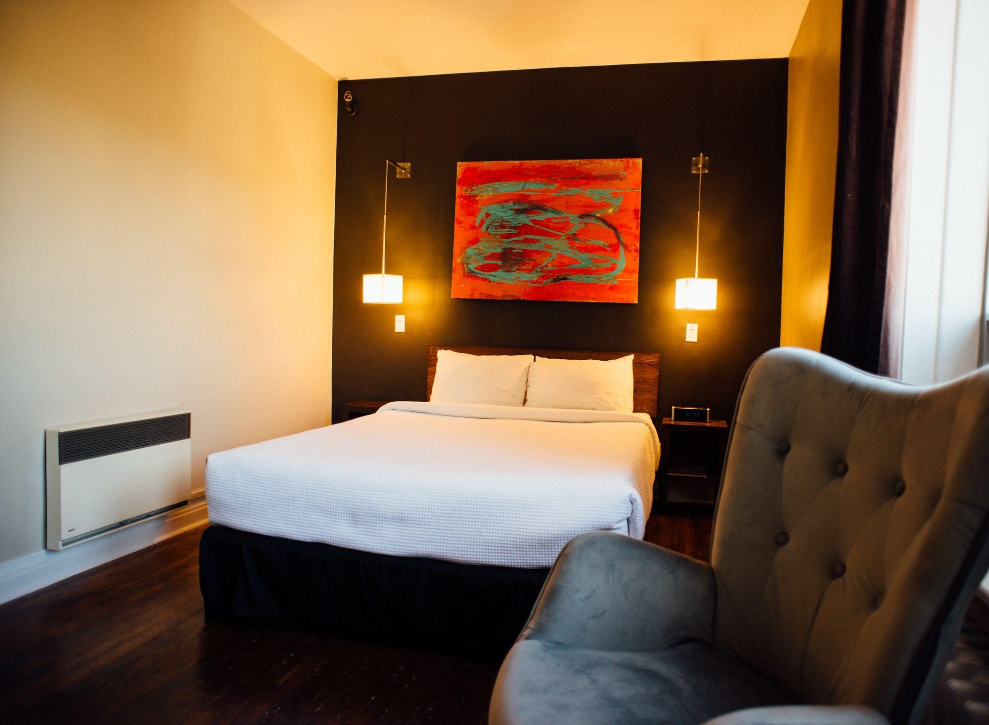 Hotel Chicoutimi, Affilie A Hyvi Bagian luar foto