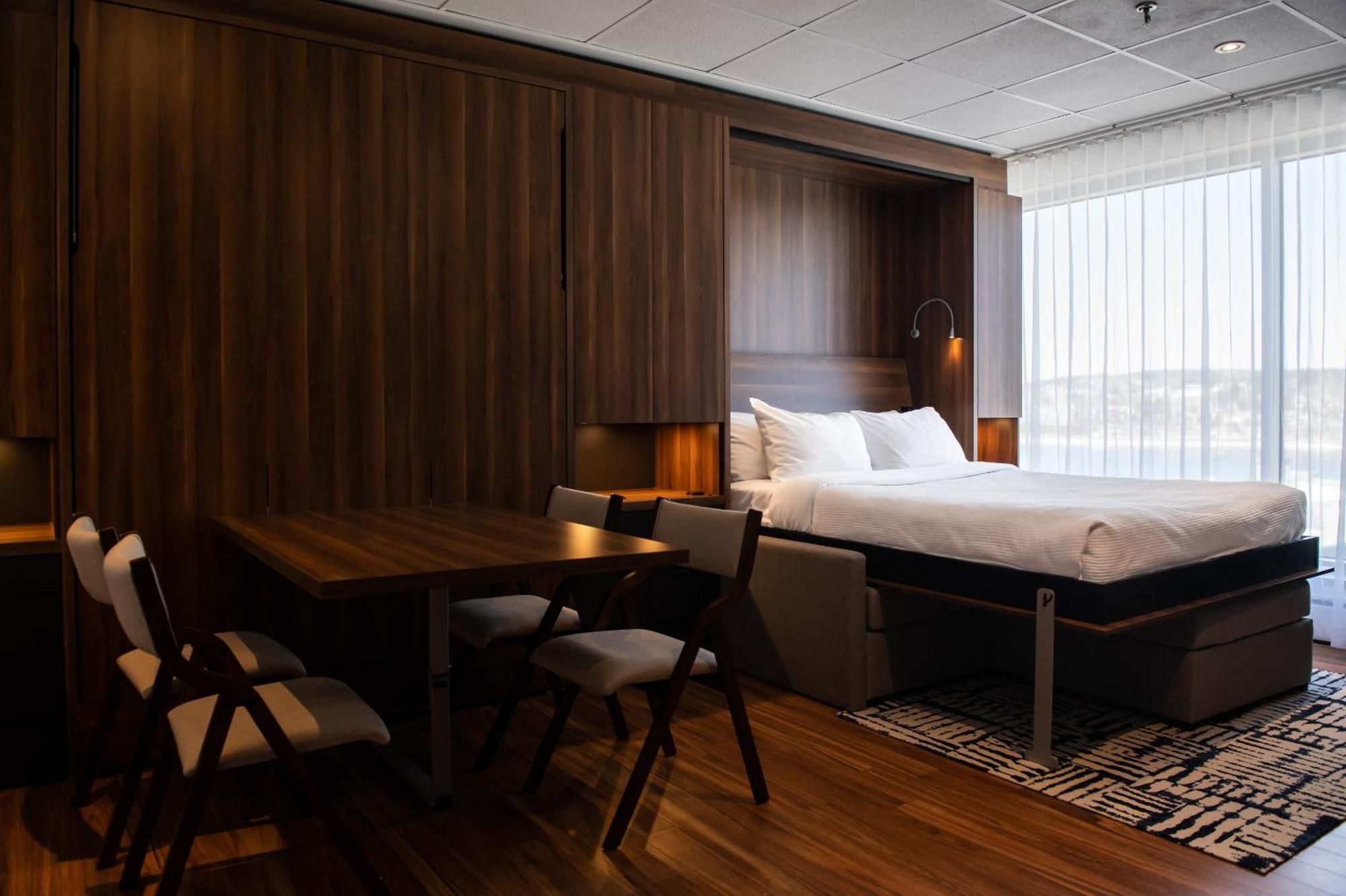 Hotel Chicoutimi, Affilie A Hyvi Bagian luar foto