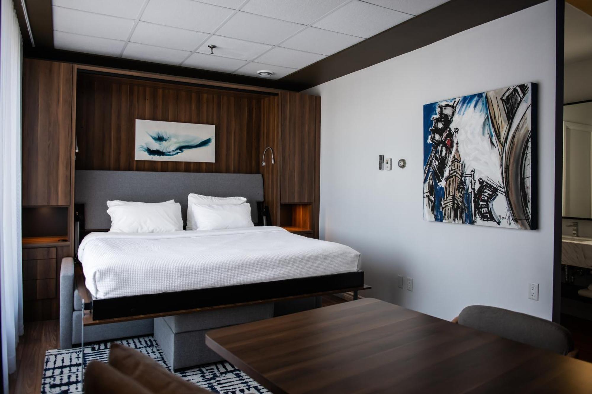 Hotel Chicoutimi, Affilie A Hyvi Bagian luar foto