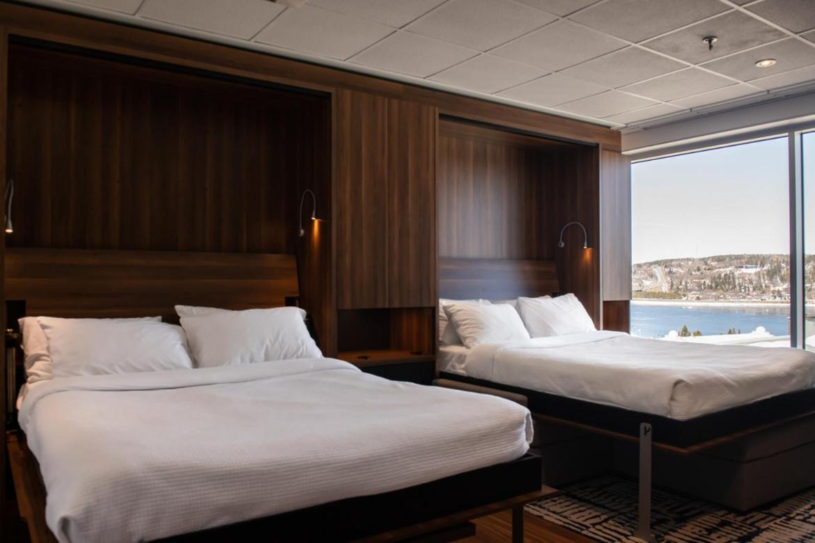 Hotel Chicoutimi, Affilie A Hyvi Bagian luar foto