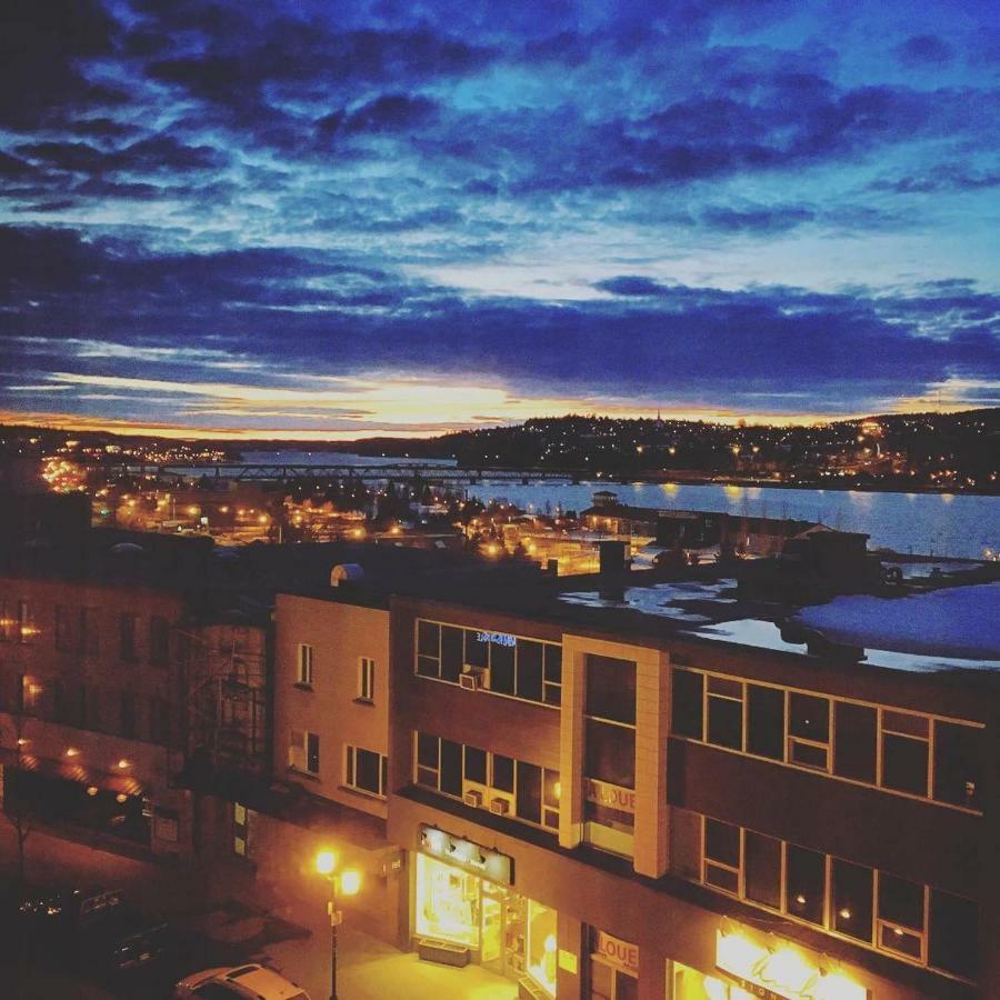Hotel Chicoutimi, Affilie A Hyvi Bagian luar foto